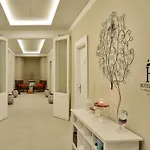 Touring Wellness & Beauty