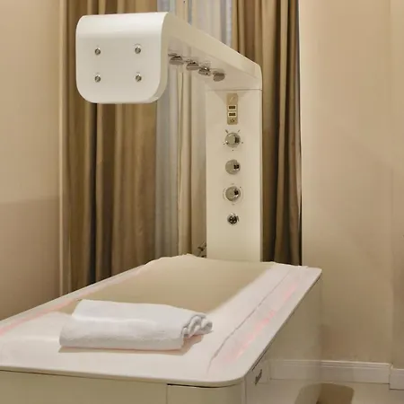 Touring Wellness & Beauty
