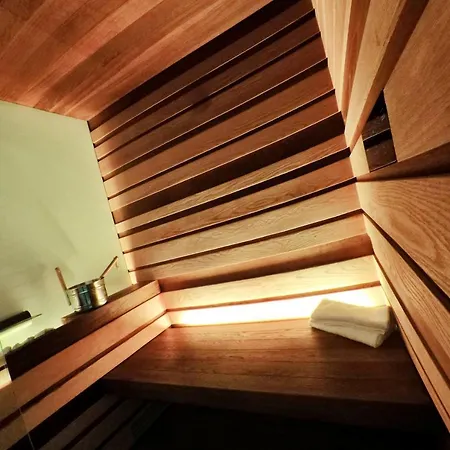 Hotel Touring Wellness & Beauty