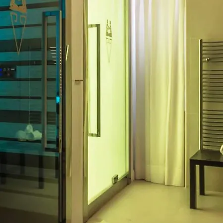 Hotel Touring Wellness & Beauty