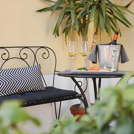 Touring Wellness & Beauty 4*