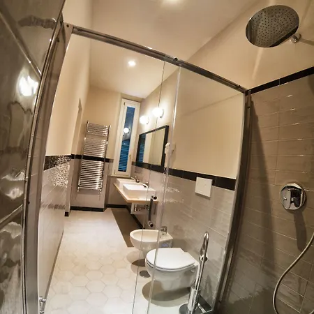 Touring Wellness & Beauty מלון 4*