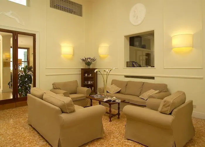 Отель Touring Wellness & Beauty 4*