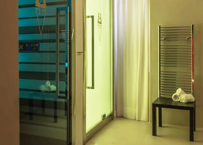 Отель Touring Wellness & Beauty