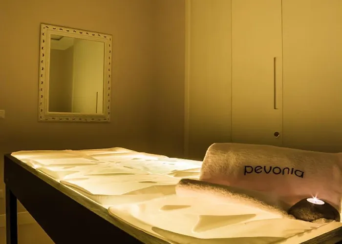 Touring Wellness & Beauty Отель