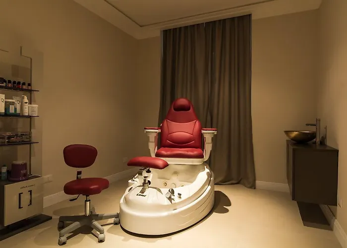 Отель Touring Wellness & Beauty