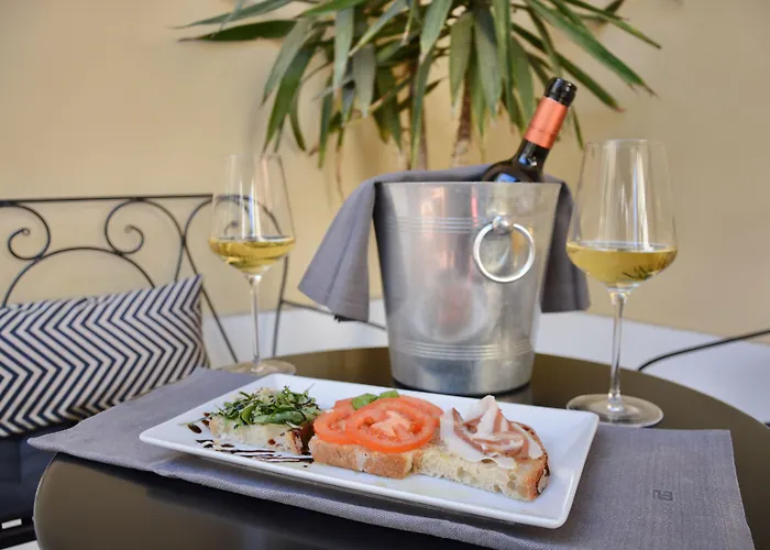 Touring Wellness & Beauty