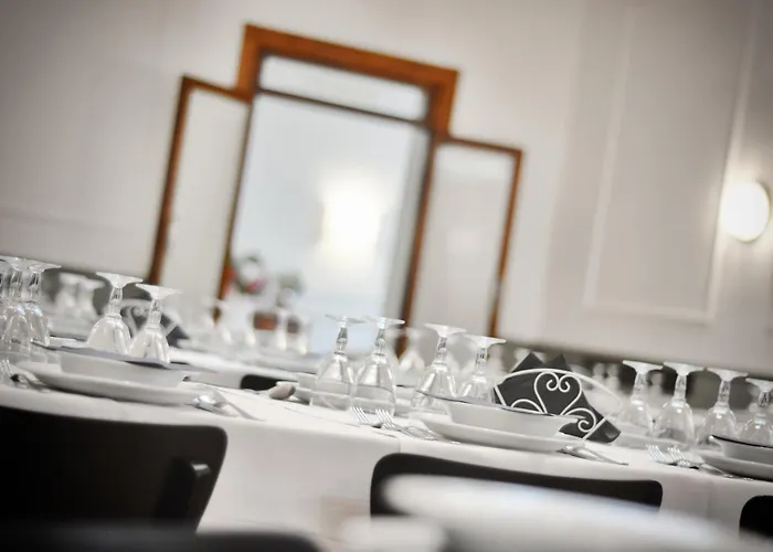 Touring Wellness & Beauty Отель 4*