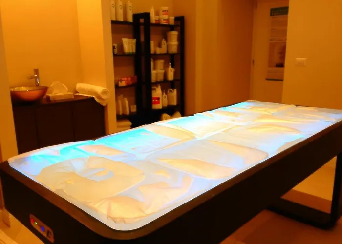 Touring Wellness & Beauty Отель 4*